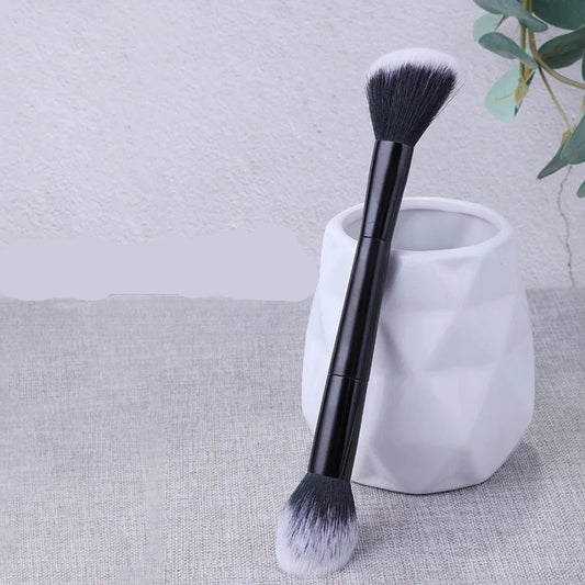 Brocha para Contorno Facial Clakos